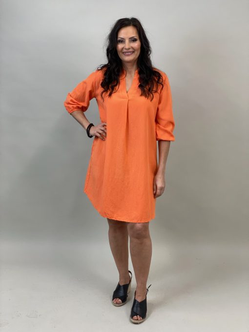 Orange klänning i linnemix