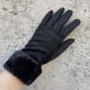 Handskar med päls i svart