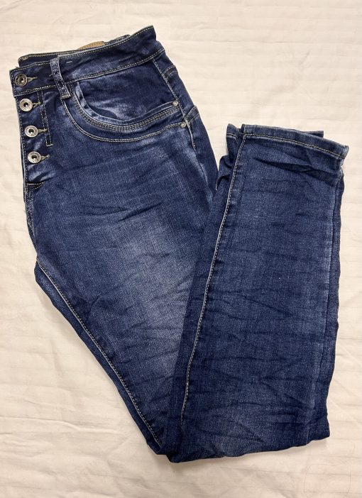 Mörktvättade jeans med knappknäppning