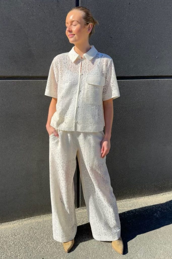 jacka i genombruten spets