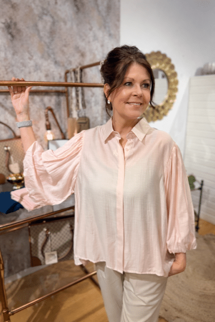 Söt rosa blus med ballongärm