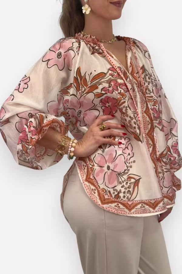 Rosablommig blus i tencel