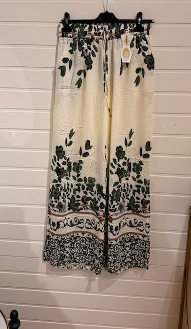 Viscosebyxa i grönt/beige