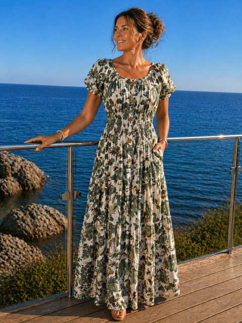 Lång klänning i mönstrad grön och beige