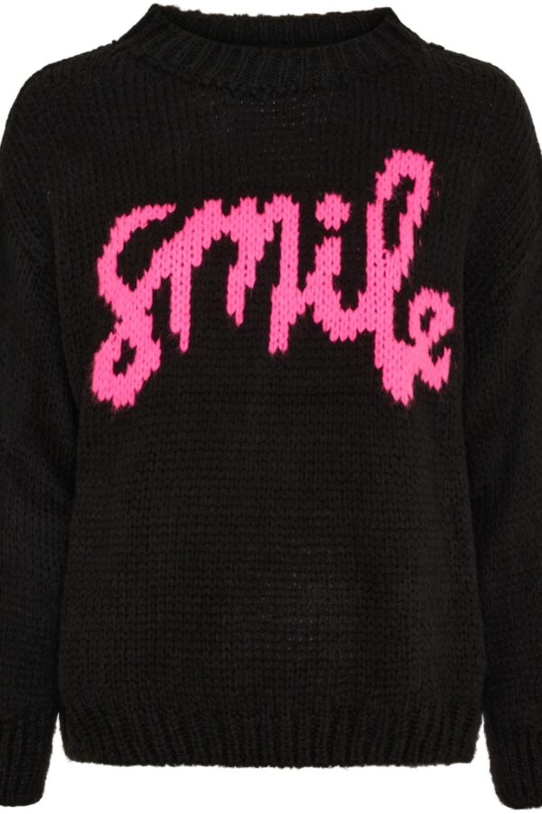 Grovstickad tröja i svart med SMILE tryck i rosa