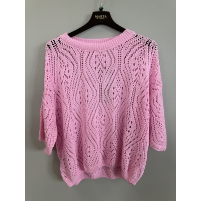 Tunnstickad tröja med hÄlinslag i rosa