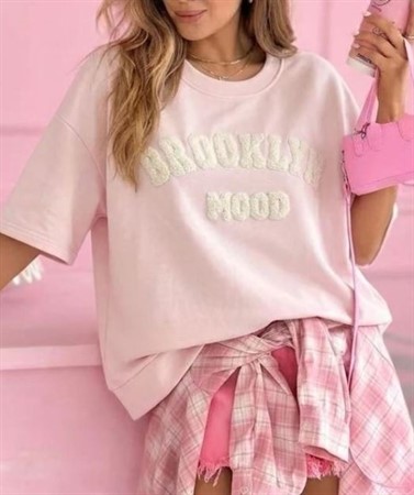 ✨ Sweatshirt “Brooklyn Mood” – Caramell Fashion