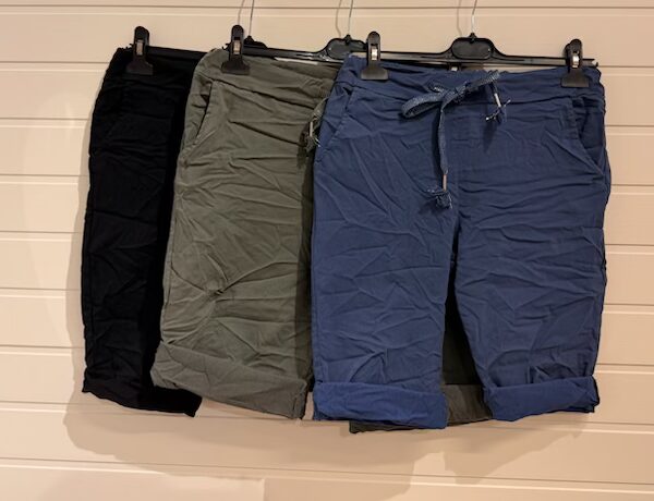 Magiska caprishorts