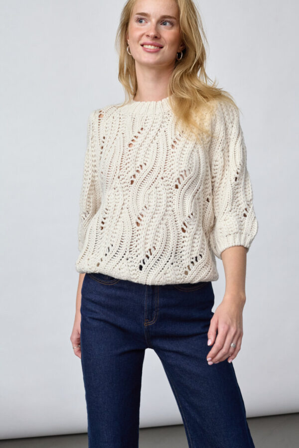✨ LENORA STICKAD BLUS FRÅN SISTERS POINT – ROMANTISK, MJUK & HELT UNDERBAR ✨