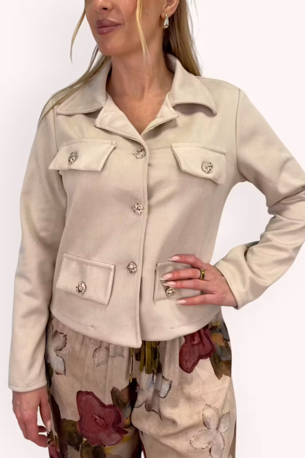 Beige kort jacka i fuskmocka