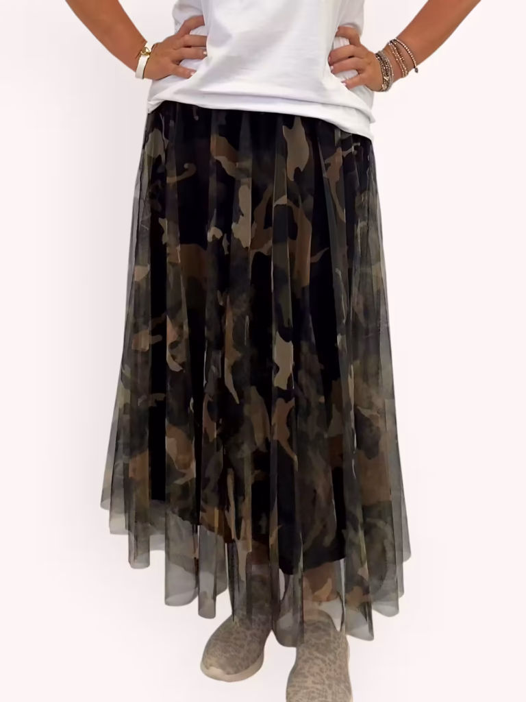 Cool tyllkjol med underkjol i camouflage