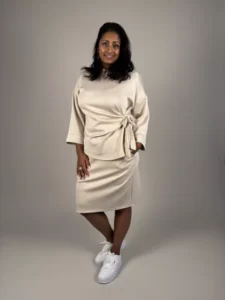 Beige knyttopp i en härlig viskosmix(EJ BYTE,RETURRÄTT)