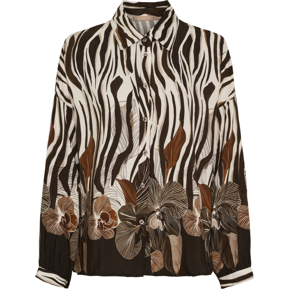 Fin mönstrad blus i zebra och blommönster i chokladbrunt